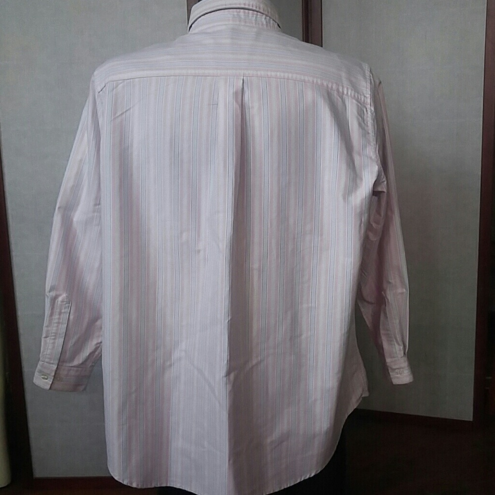 Shirt - Picture 4 of 7